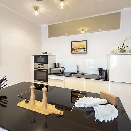 Apartment First - Meerblick-appartement 18 